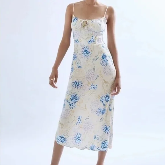 aritzia blue floral dress Aritzia Sunday Best Floral Blue Dress w/ Neck Tie Sz XXS Extra Extra Small